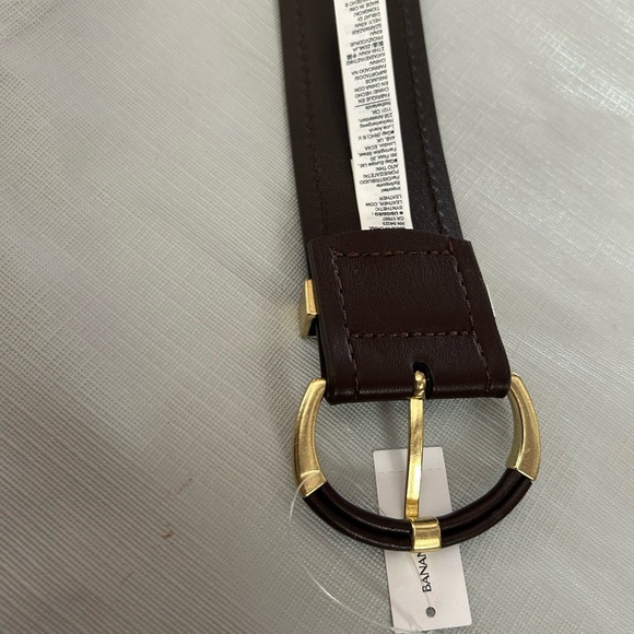 Banana Republic Leather Belt - Picture 6 of 6